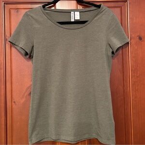 H&M Basic Green T Shirt